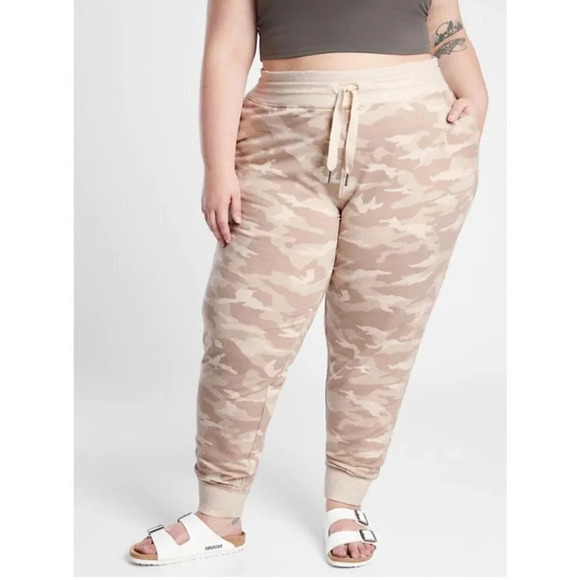 Athleta Pants - athleta NWOT balance jogger camo print lounge women's plus size 2x comfy
